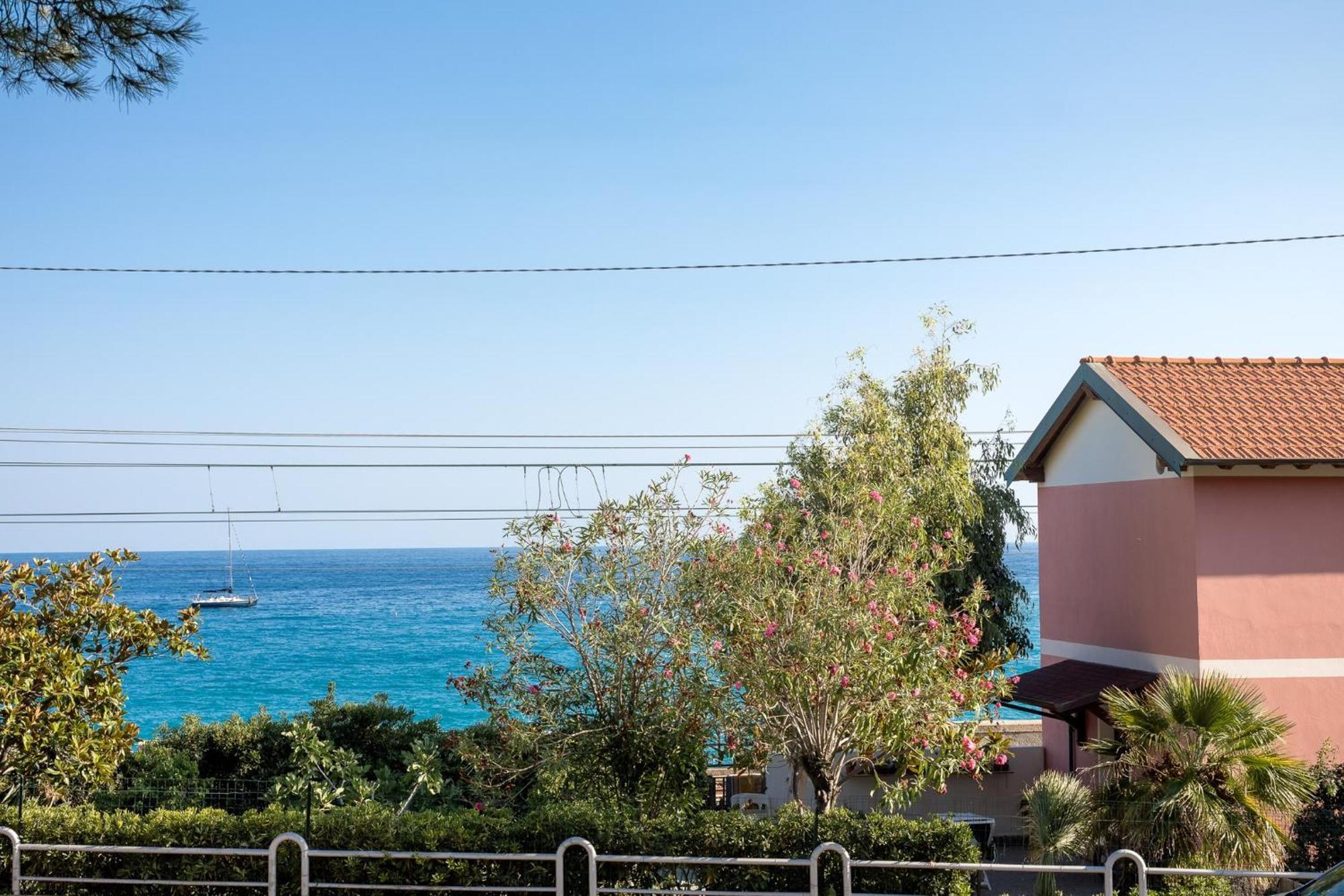 Apartment Casa Orizzonte Fronte Mare *
